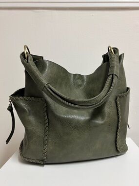 Malibu Skye - 2 Bags! Janelle shoulder & Crossbody Bags